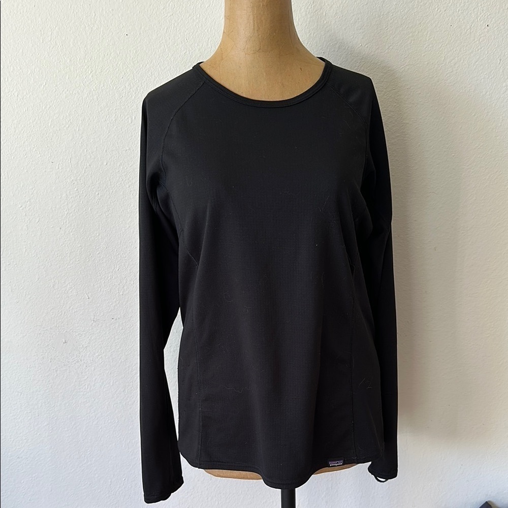 Patagonia sz M Capilene midweight base layer Black Long Sleeve Women's Top VGUC